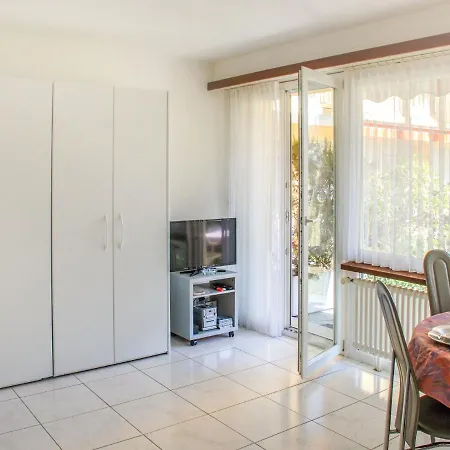 Residenza Lido 008 By Interhome