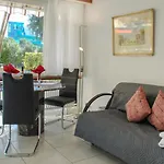 아파트 Residenza Lido 008 By Interhome